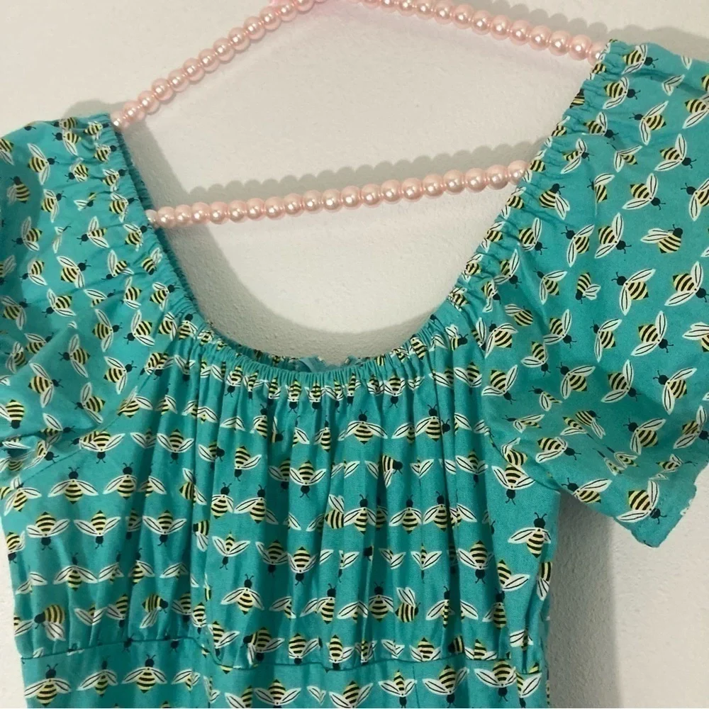 Bee print retro style swing dress - Picture 8 of 16